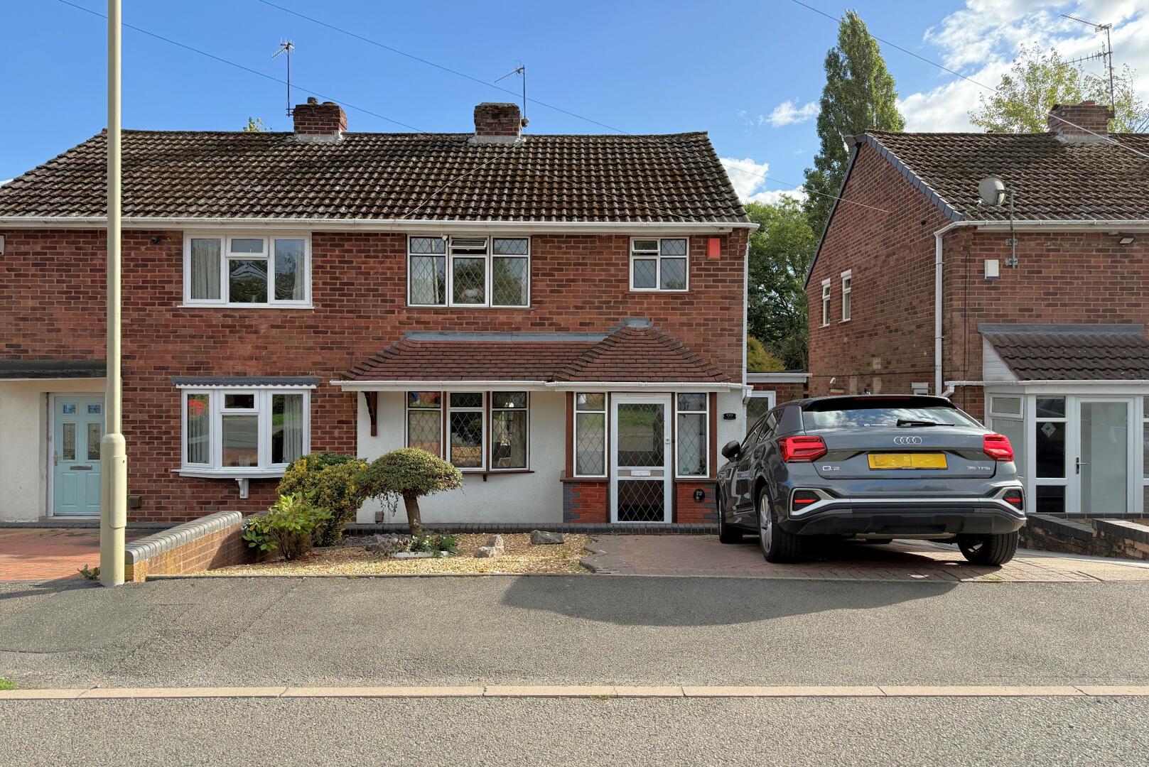 3 bed property in Nanaimo Way, Kingswinford